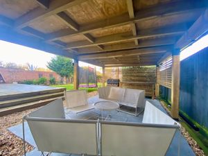 Photo 23- click for photo gallery